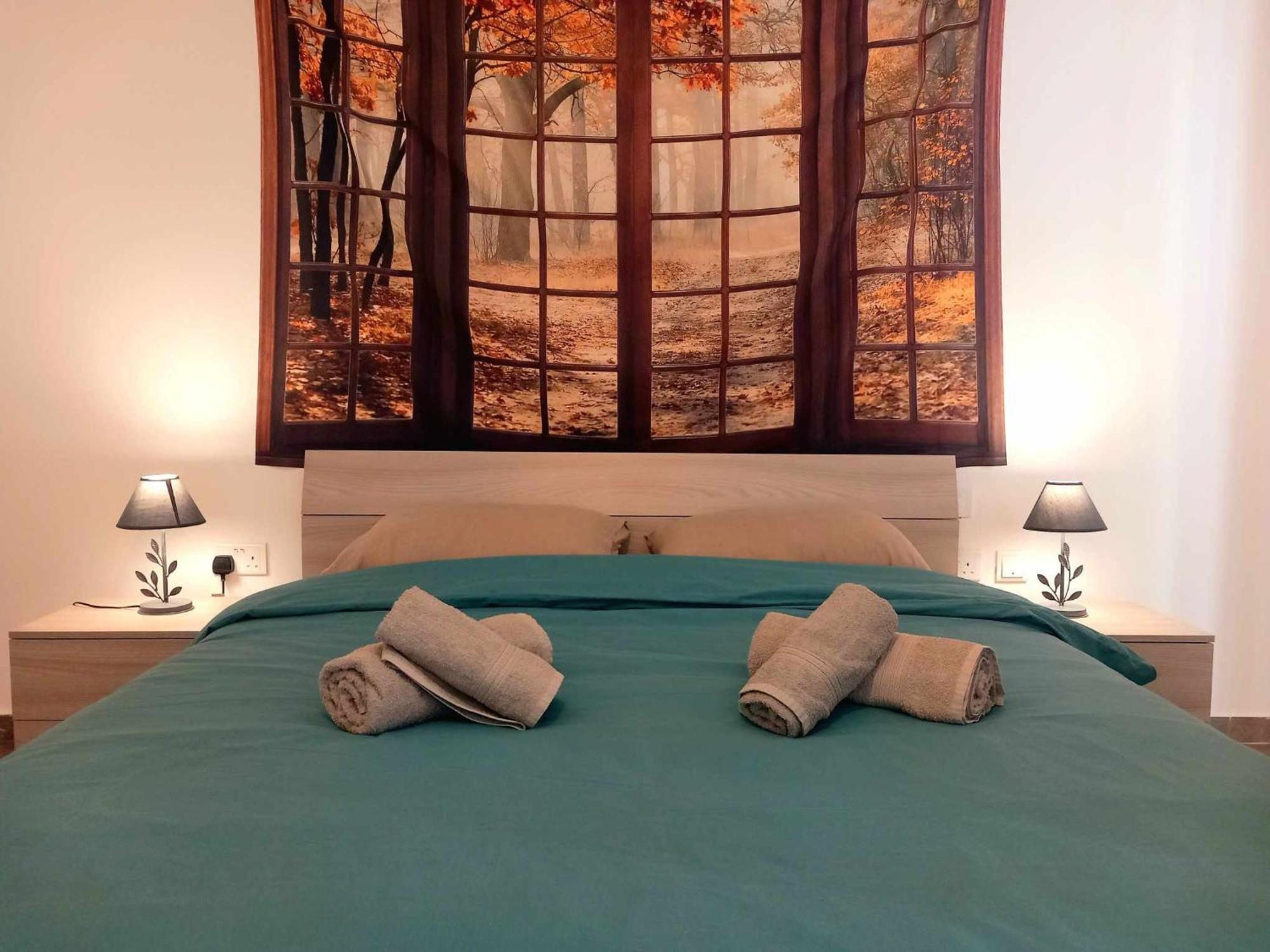 Large, 3 Bedroom Apartment In Marsascala マルサスカーラ エクステリア 写真